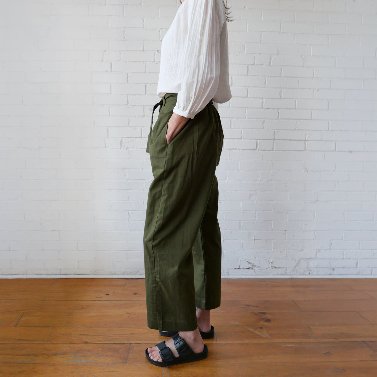 CA The Pant - Linen Olive