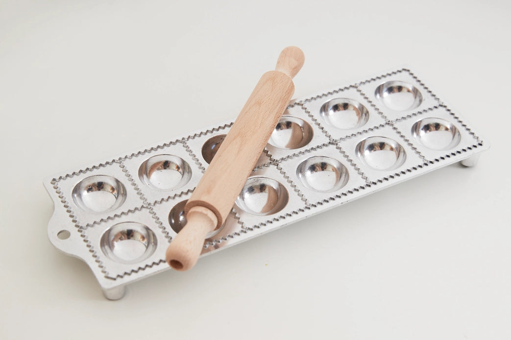 Italian 12pc Ravioli Mold & Roller