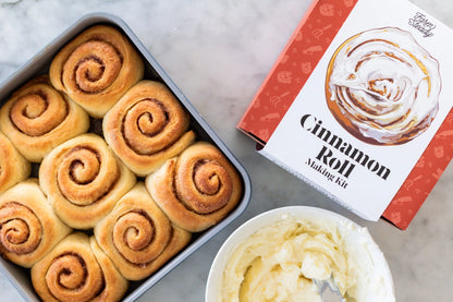 Cinnamon Roll Kit