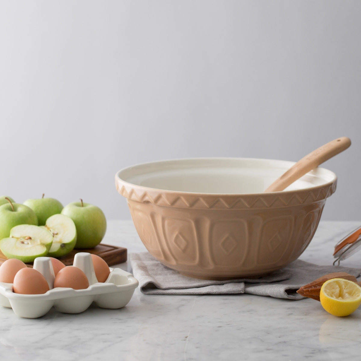 S12 11.75" Mixing Bowl - Cane