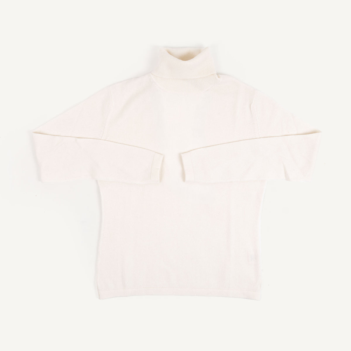 CA Cashmere Turtleneck - Moon