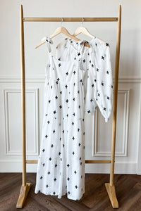 Frances Blouse - Embroidered Clover