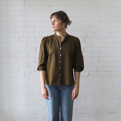 CA Everyday Blouse - Linen Olive