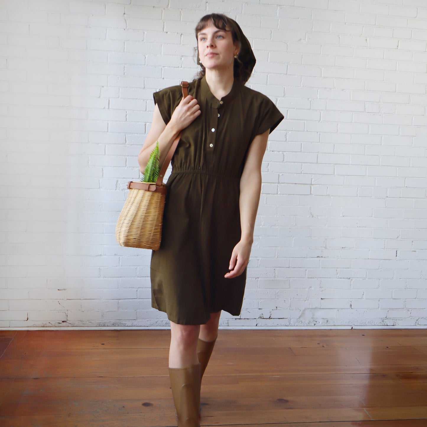 CA Everyday Dress - Linen Olive