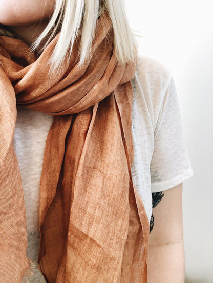 The Linen Scarf