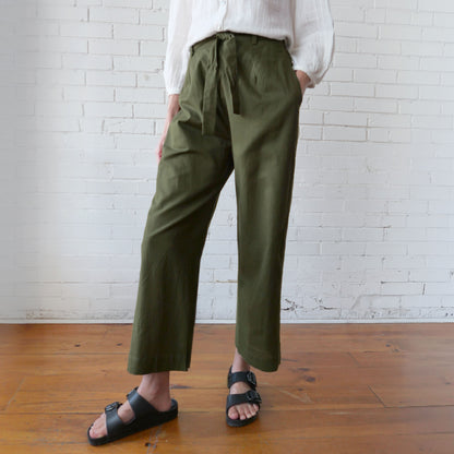 CA The Pant - Linen Olive