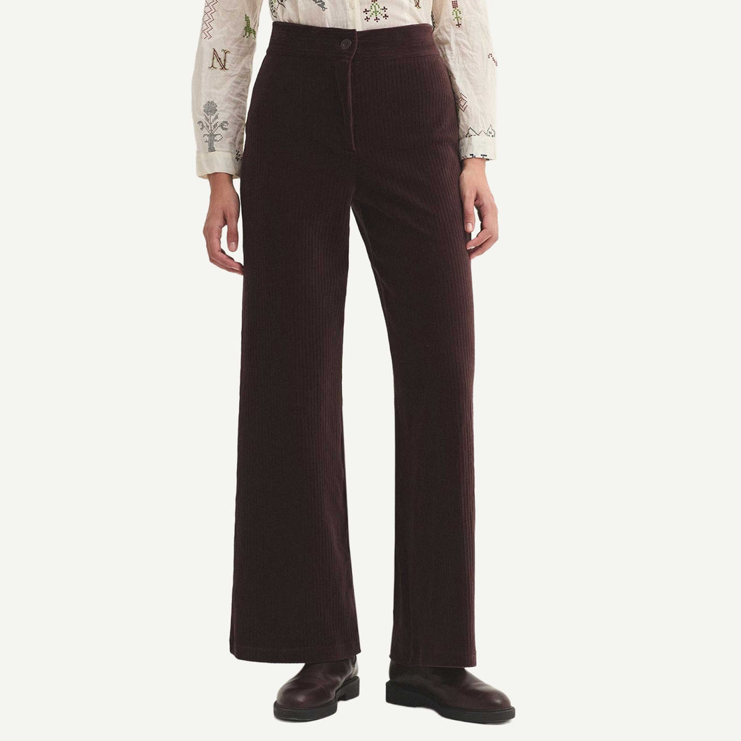 Elastic Corduroy Pant - Brown