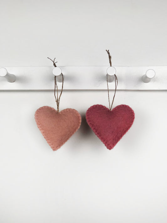 Felt Hearts